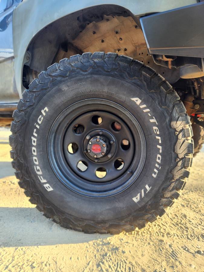 Toyota-pickup-dlx-1994-grey-16