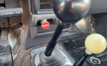 Toyota-pickup-dlx-1994-grey-20
