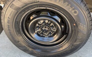 Toyota-pickup-truck-1991-white-4
