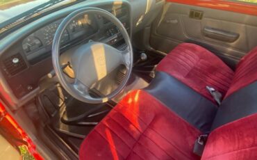 Toyota-pickup-truck-1994-1