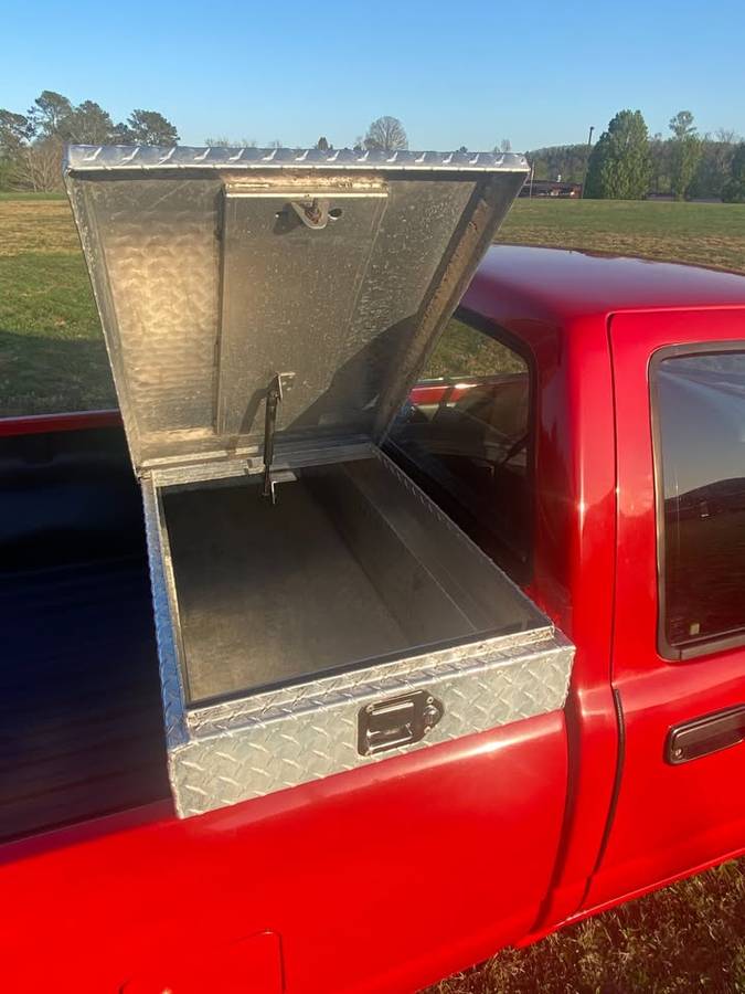 Toyota-pickup-truck-1994-2