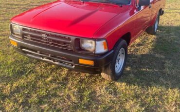 Toyota-pickup-truck-1994