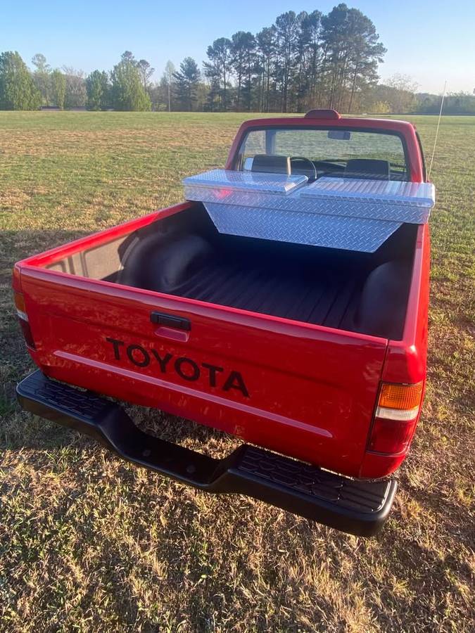 Toyota-pickup-truck-1994-5