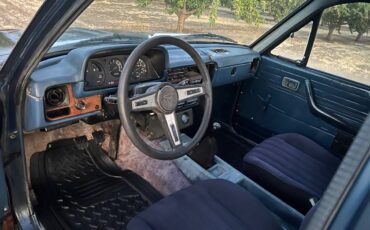 Toyota-pivkup-1981-blue-7