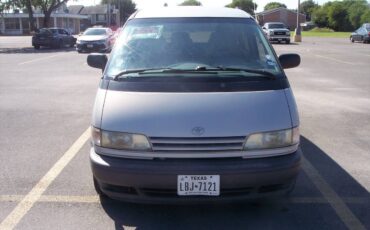 Toyota-previa-1995-3
