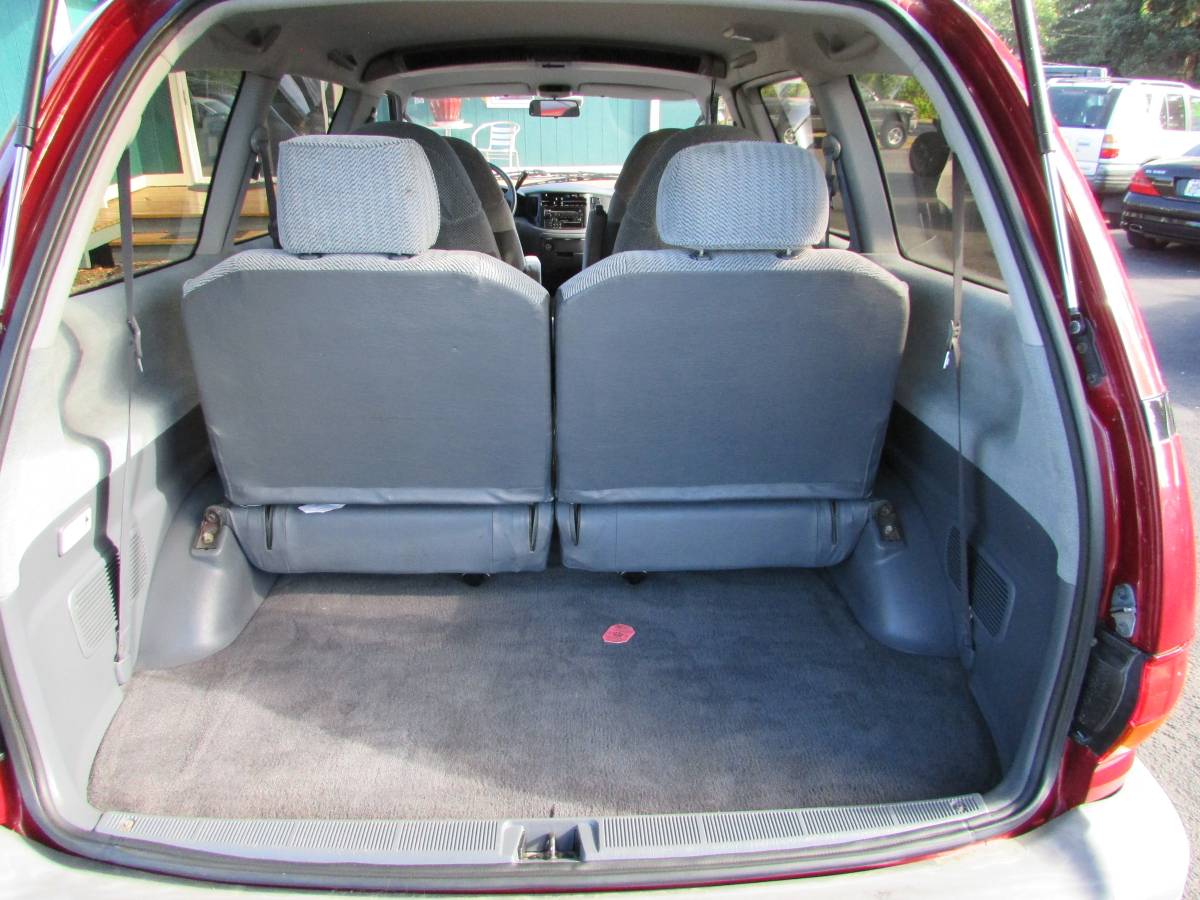 Toyota-previa-le-awd-1992-16