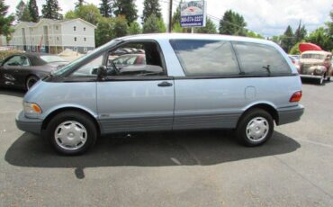 Toyota-previa-le-awd-1992-23