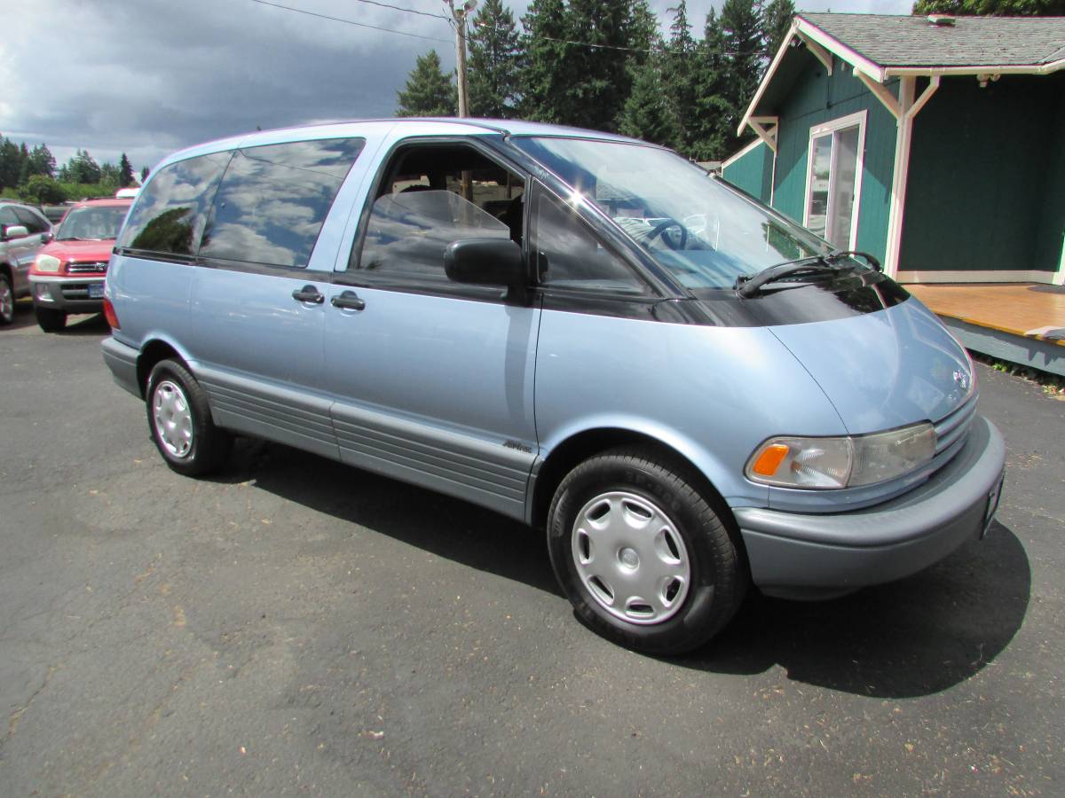 Toyota-previa-le-awd-1993-blue-23