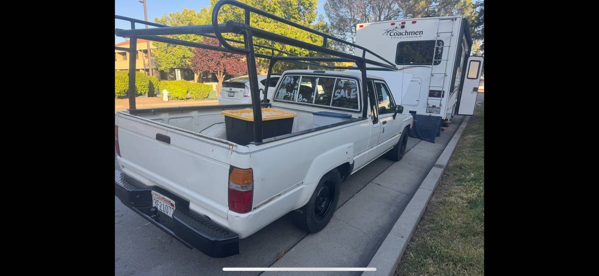 Toyota-pu-1985