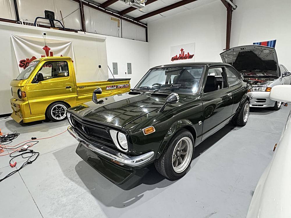 Toyota-sprinter-1973-custom