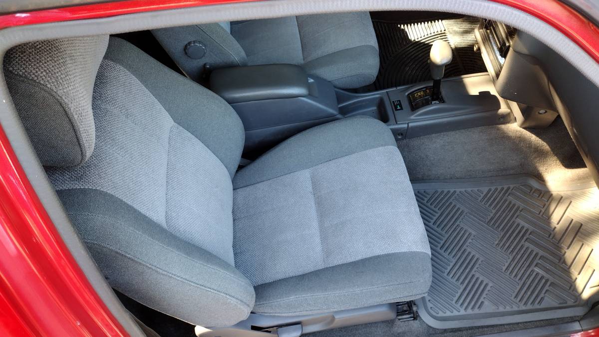 Toyota-sr-5-x-tra-cab-1990-red-10