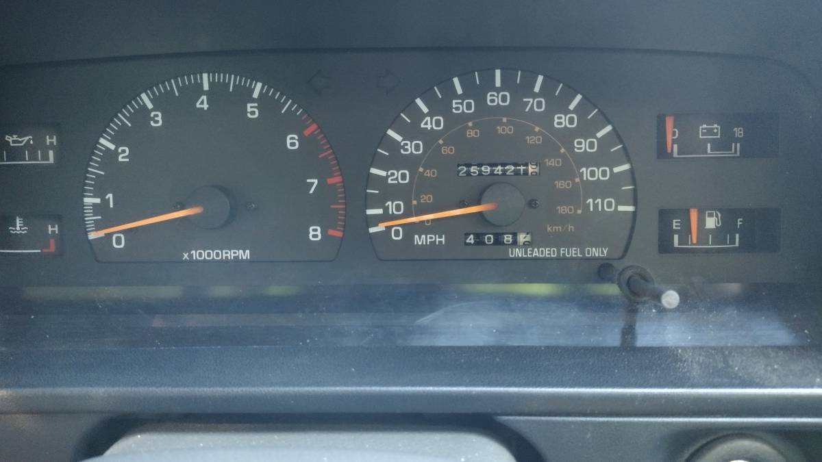 Toyota-sr-5-x-tra-cab-1990-red-13