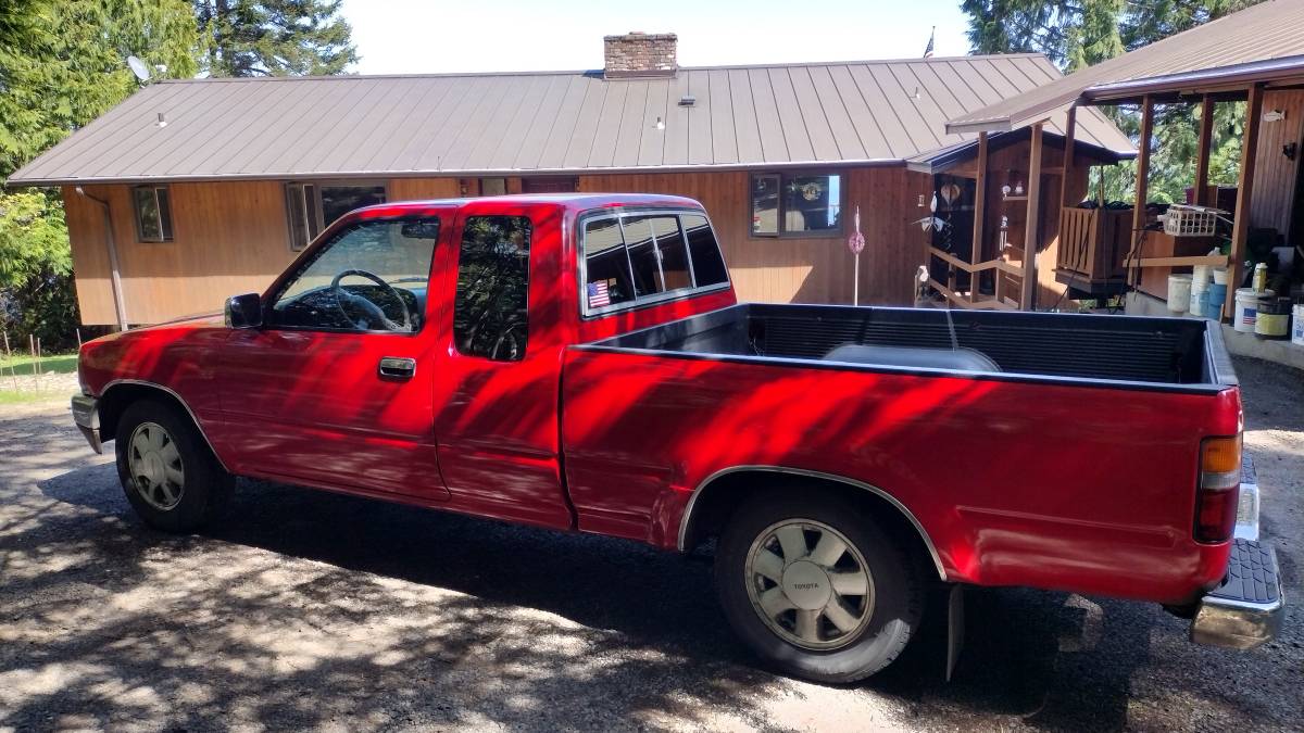 Toyota-sr-5-x-tra-cab-1990-red-2