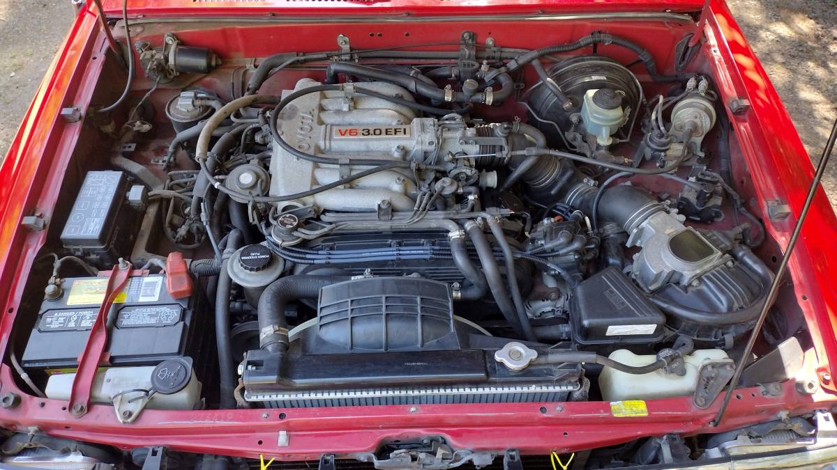 Toyota-sr-5-x-tra-cab-1990-red-3