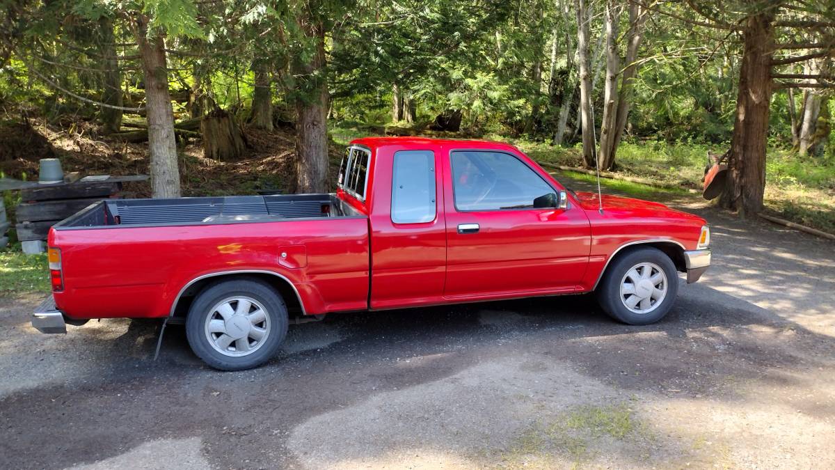 Toyota-sr-5-x-tra-cab-1990-red-4