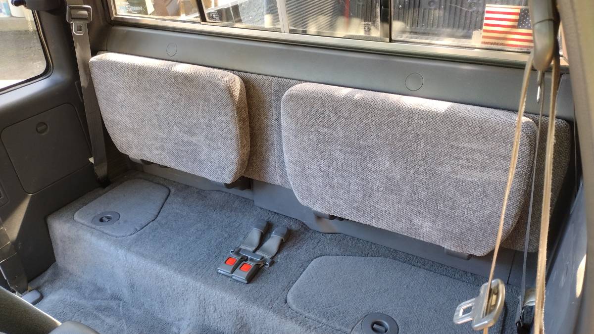 Toyota-sr-5-x-tra-cab-1990-red-7