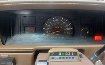 Toyota-sr5-1987-10
