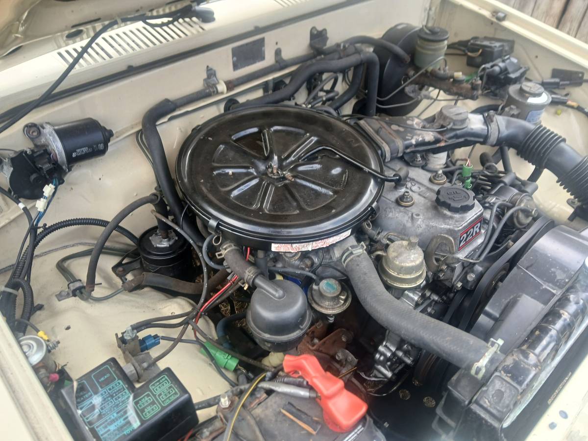 Toyota-sr5-1987-14