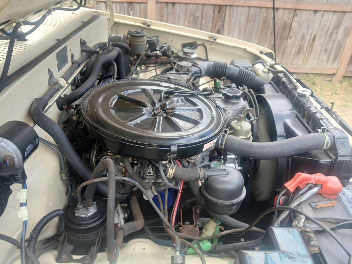 Toyota-sr5-1987-15
