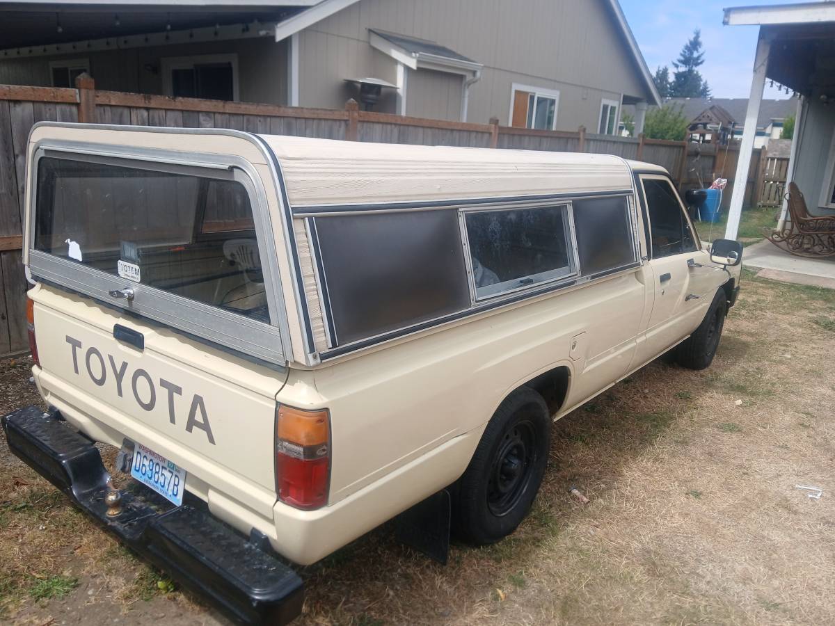 Toyota-sr5-1987-2