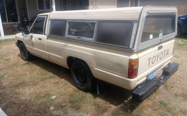 Toyota-sr5-1987-4