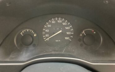 Toyota-starlet-1991-white-10