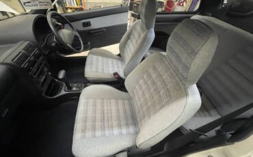 Toyota-starlet-1991-white-13