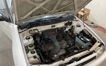 Toyota-starlet-1991-white-14