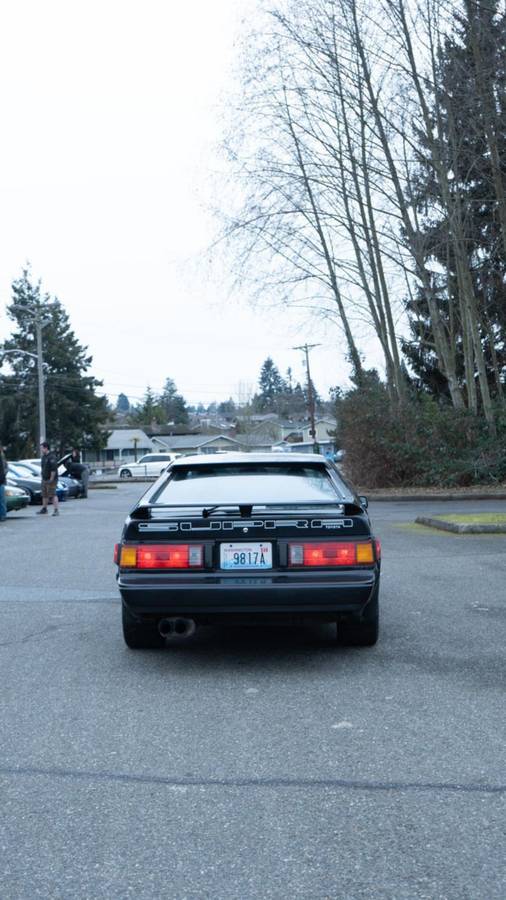 Toyota-supra-1984-black-3