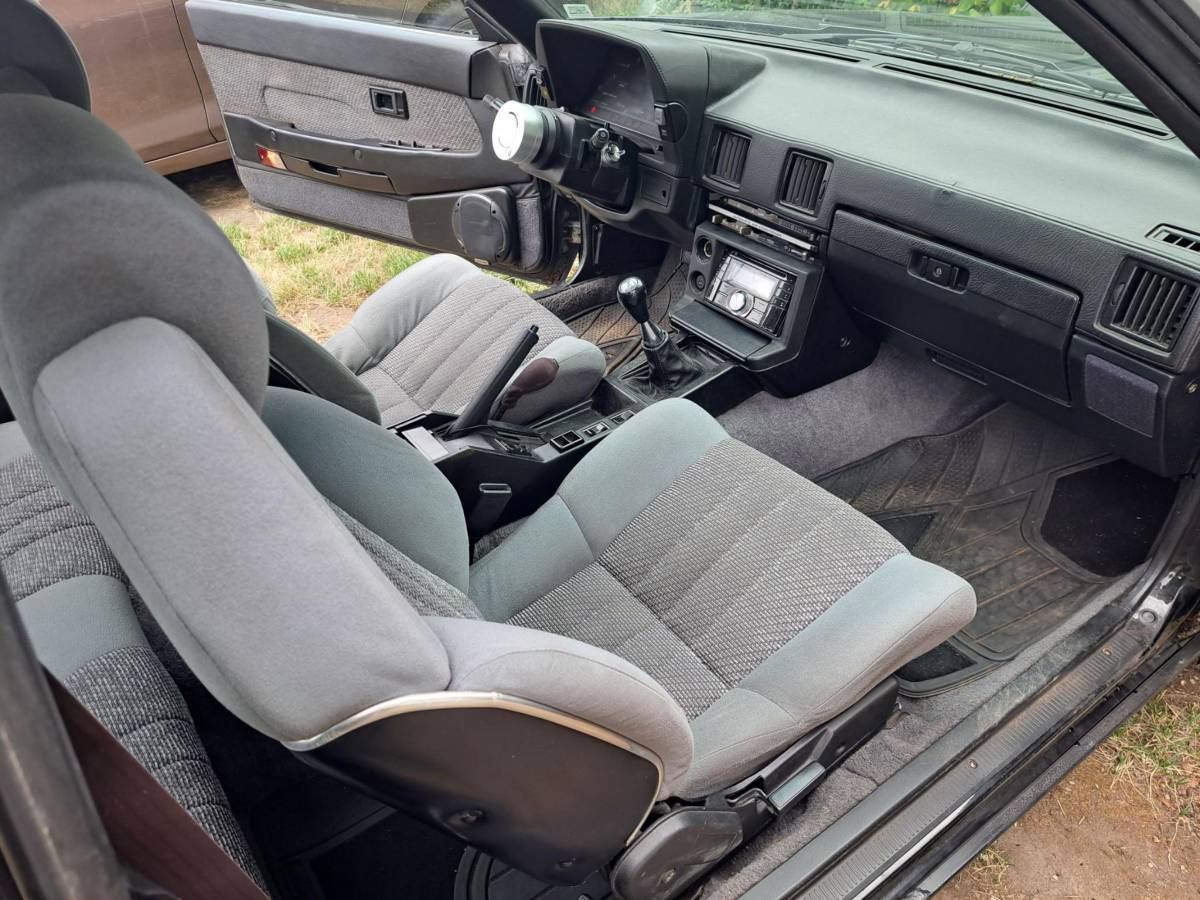 Toyota-supra-1984-black-8