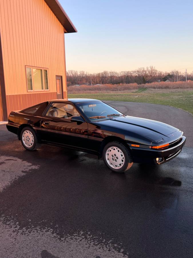 Toyota-supra-1986-black-2
