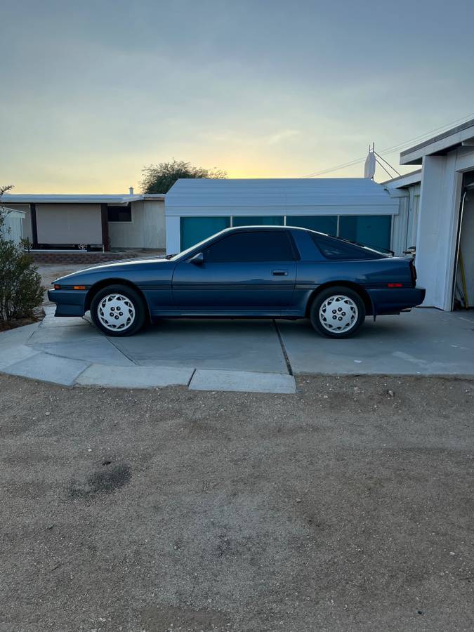Toyota-supra-1987-2