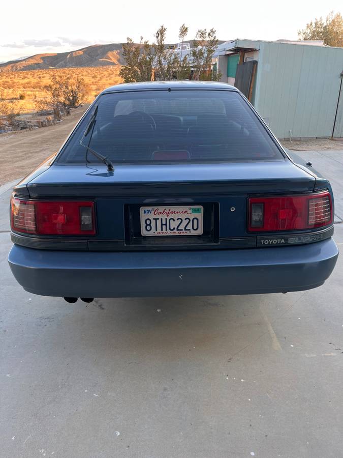 Toyota-supra-1987-3