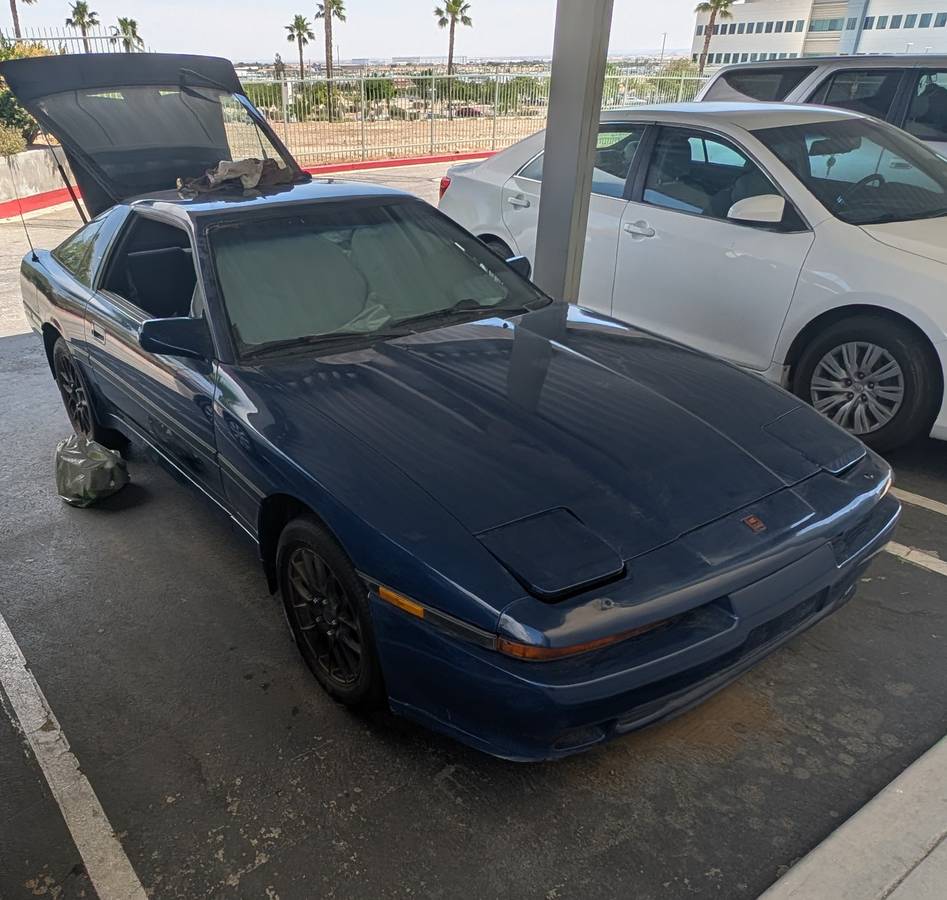 Toyota-supra-1987-blue