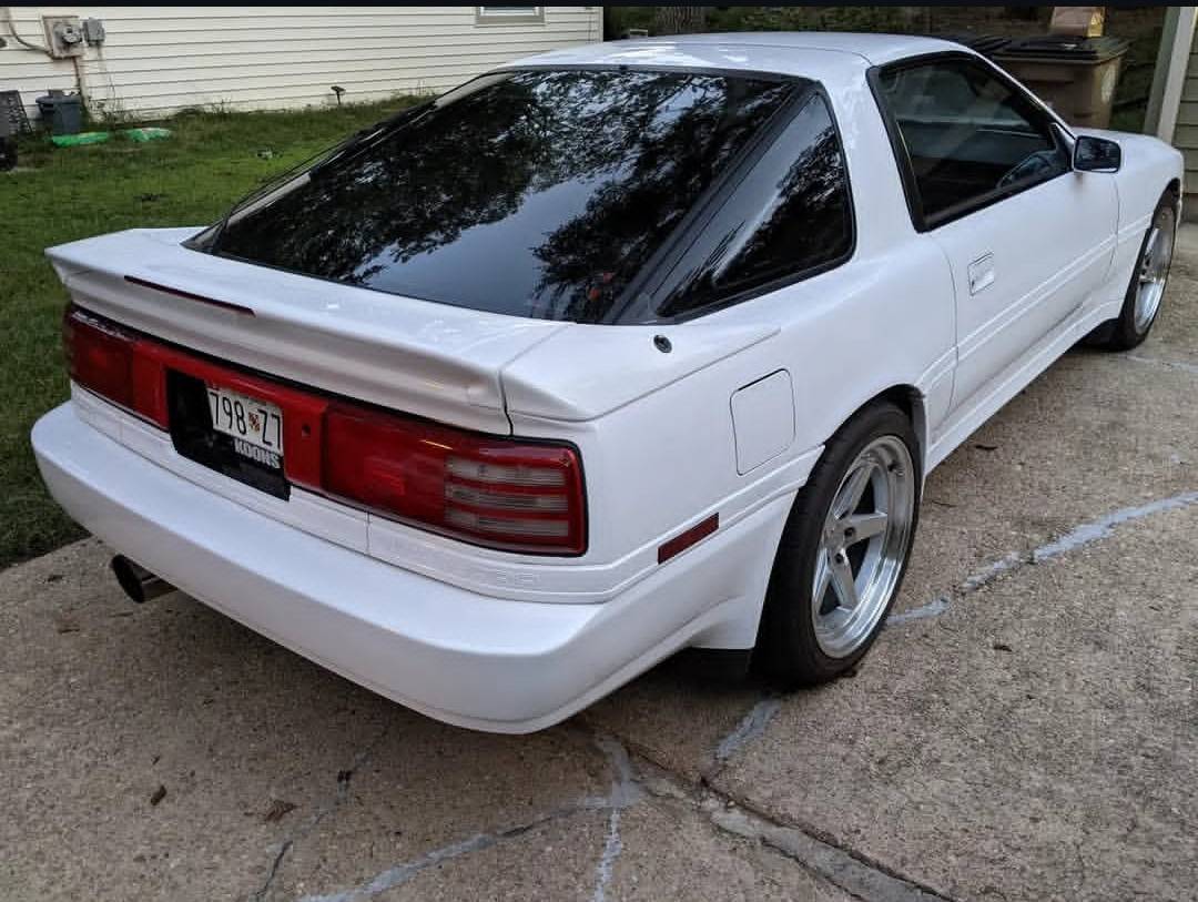 Toyota-supra-1991-white-3