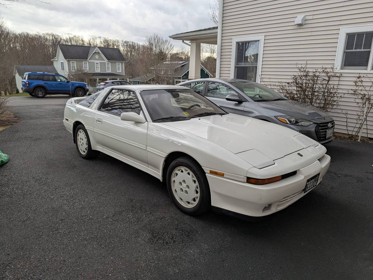 Toyota-supra-mk3-1989-white-16