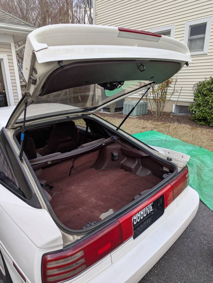 Toyota-supra-mk3-1989-white-5