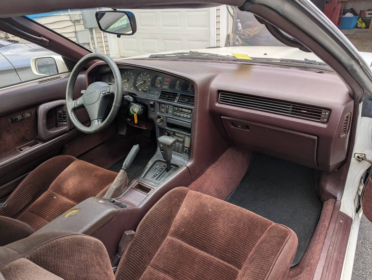 Toyota-supra-mk3-1989-white-8