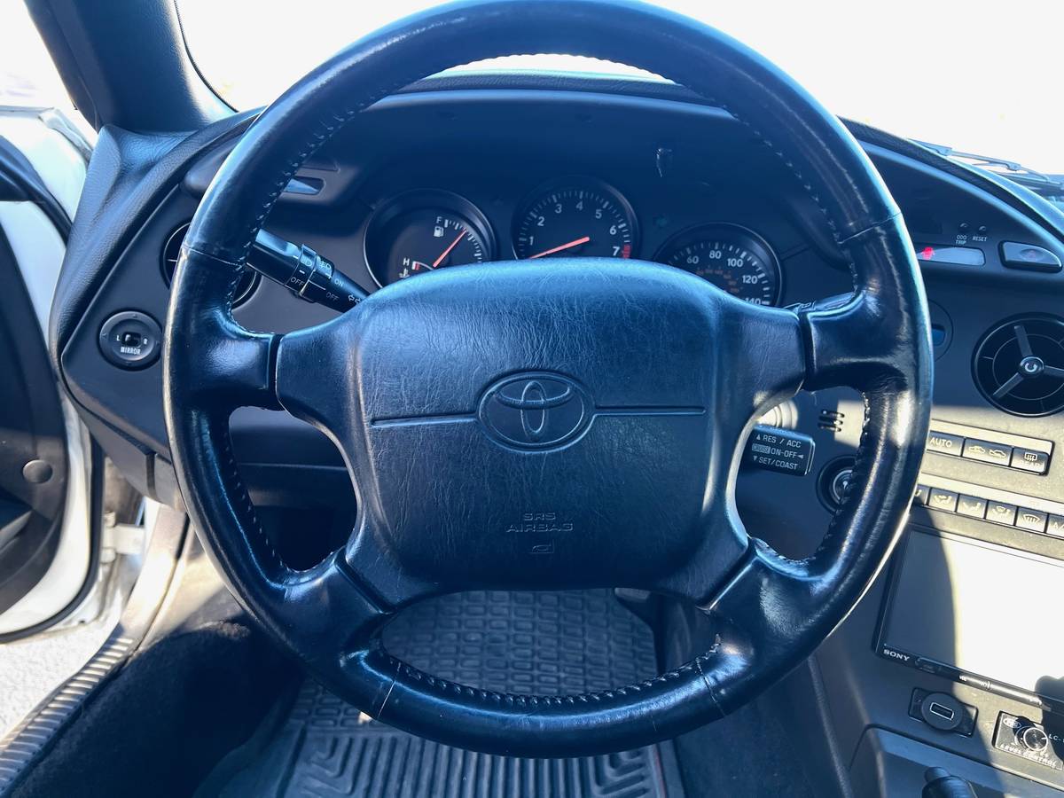 Toyota-supra-se-1995-10