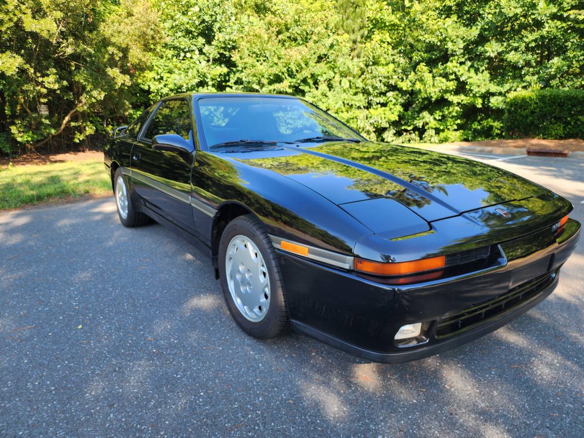 Toyota-supra-with-sport-roof-1989-black-1