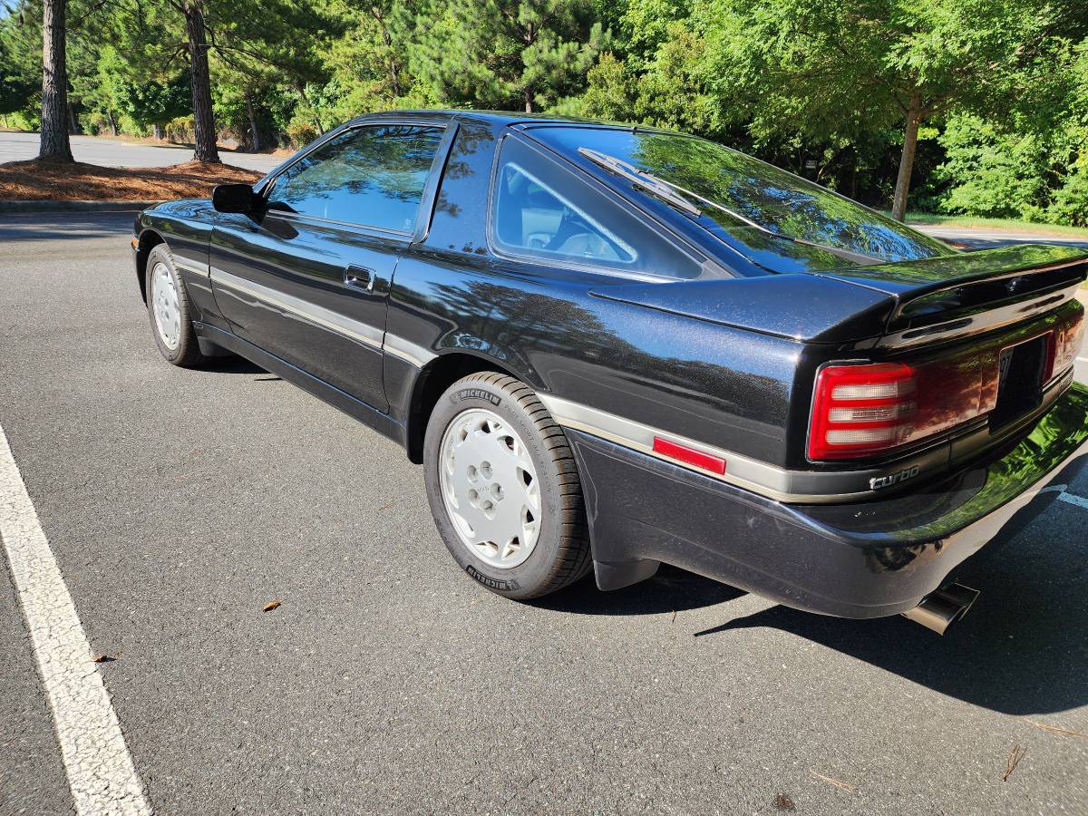 Toyota-supra-with-sport-roof-1989-black-4