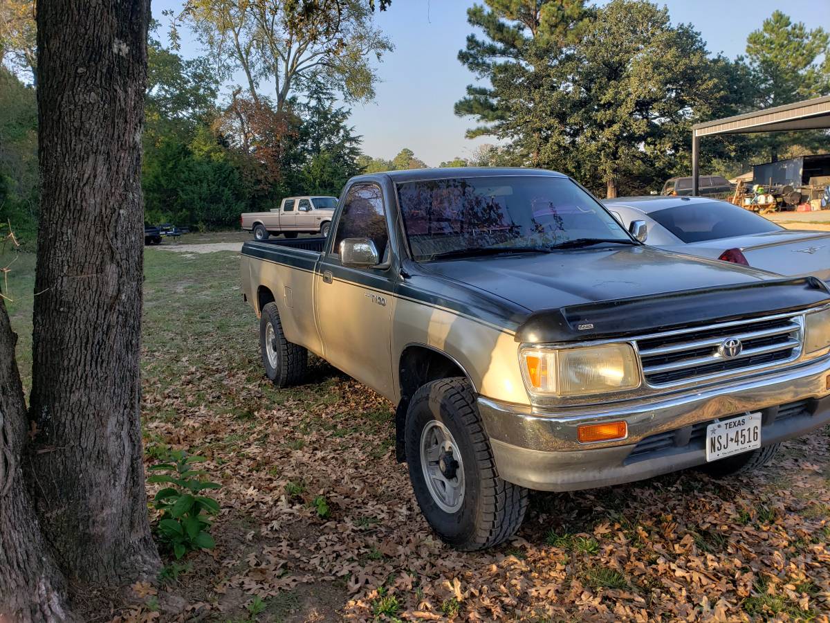 Toyota-t100-sr5-1993-custom-7
