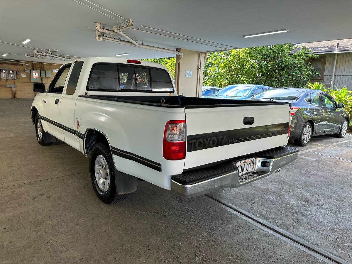 Toyota-t100-sr5-1995-white-1