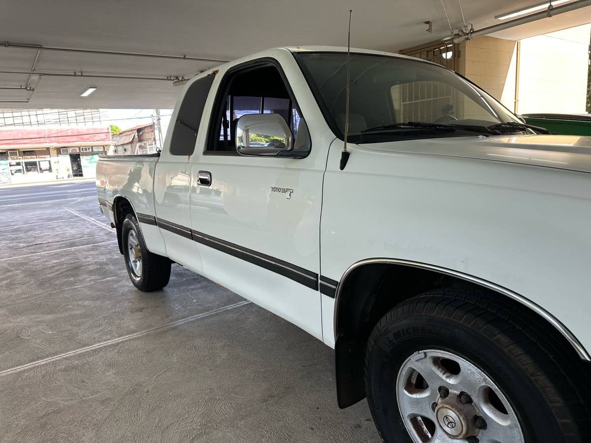 Toyota-t100-sr5-1995-white-3