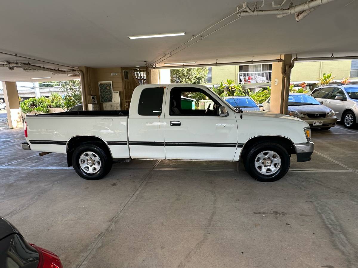 Toyota-t100-sr5-1995-white-4