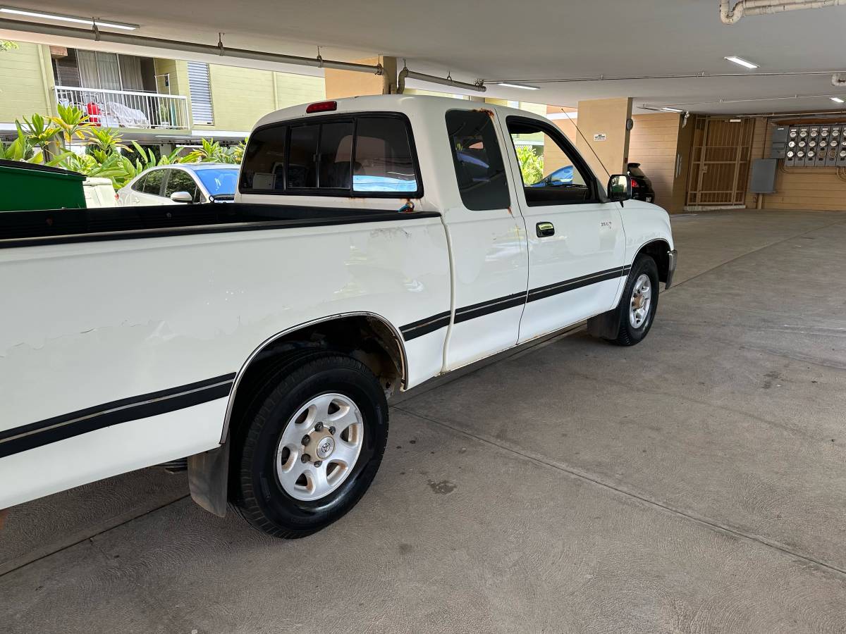 Toyota-t100-sr5-1995-white-5