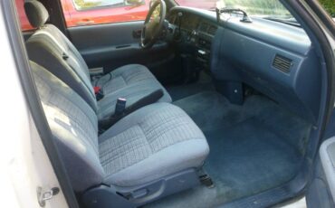 Toyota-t100-sr5-1995-white-6