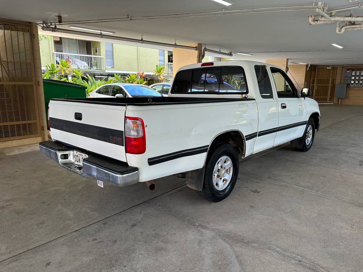 Toyota-t100-sr5-1995-white-6