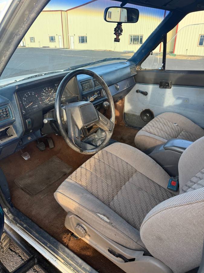 Toyota-tacoma-1985-2