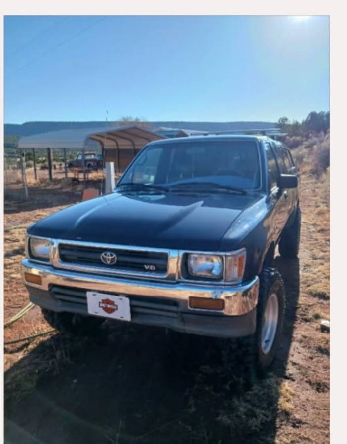 Toyota-tacoma-1993-blue
